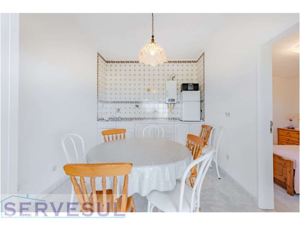 Moradia Deslumbrante de 2 andares com 274 m², composta por 4 quarto...-48