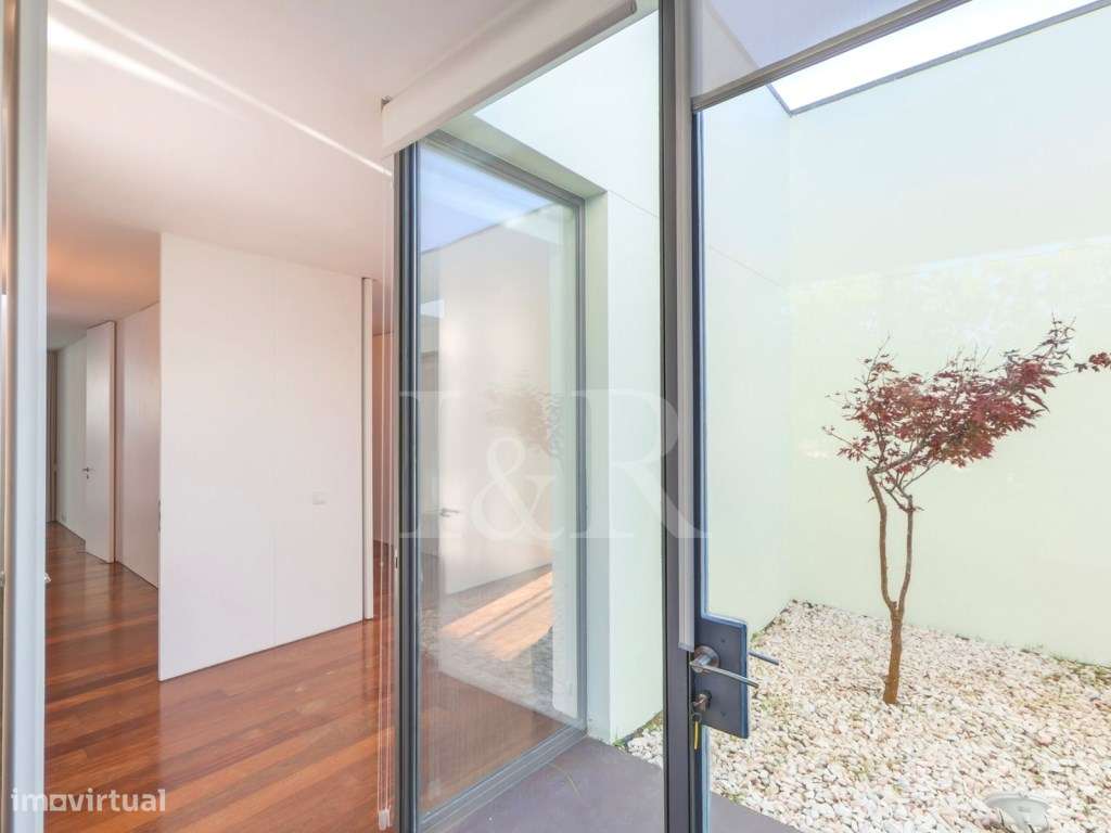Moradia T4 com jardim e piscina junto à Lagoa de Óbidos-16
