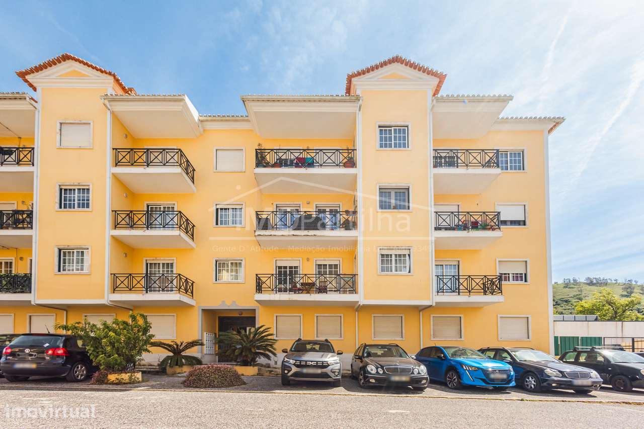 Apartamento T2 C/ Dois Lugares de Estacionamento na Malveira-32