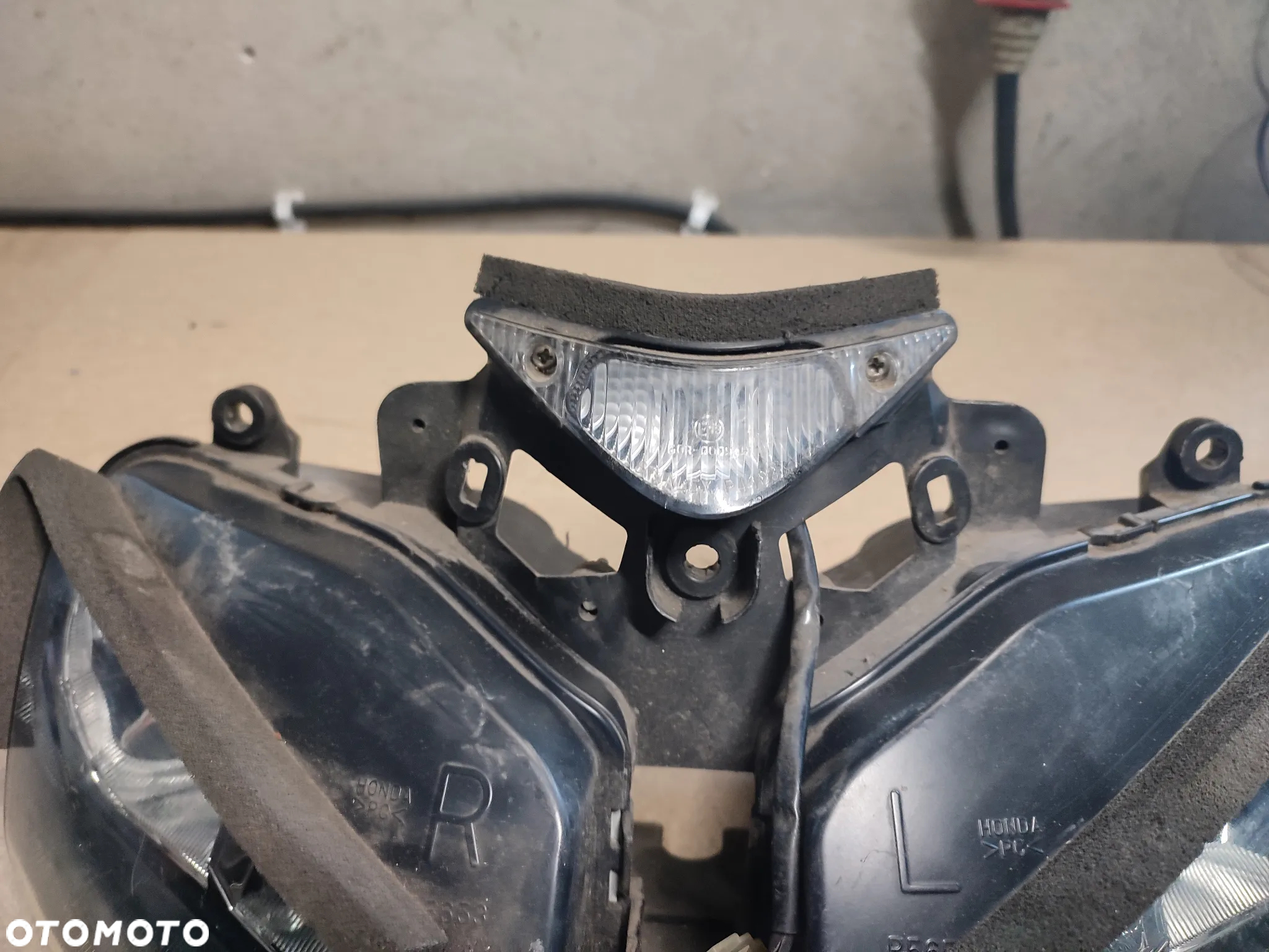 Lampa przód, reflektor Honda CBR125 JC39 - 3