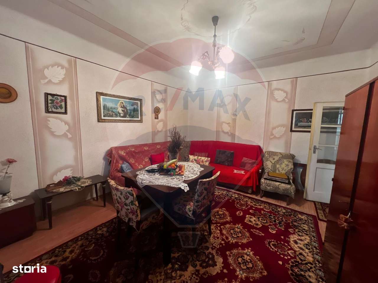 Casă cu centrala teren 1112 mp teren zona Gai-4