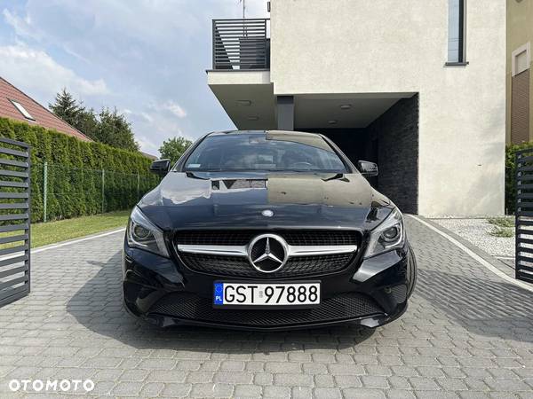 Mercedes-Benz CLA 200 - 6