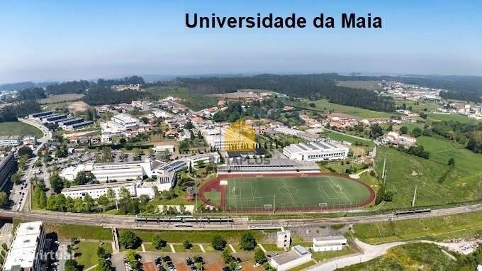 Moradia com terreno Castêlo da Maia-24