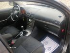 Toyota Avensis 1.8 VVT-i Combi Sol - 16