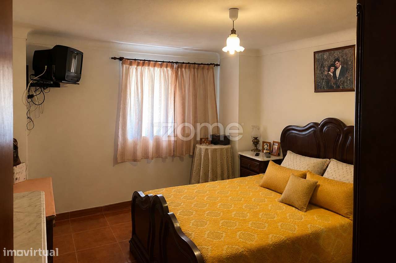 Moradia T1+2 com garagem e dois terrenos em Jorjais-17