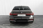 BMW Seria 7 M760Li xDrive - 10