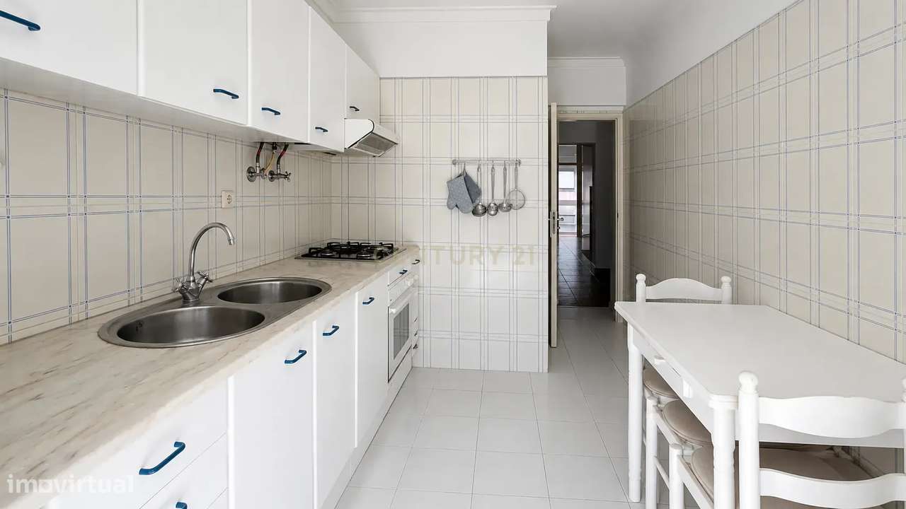 Apartamento T2  para  ou habitação propria ou investimento-9