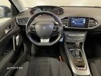 Peugeot 308 SW 1.2 L PureTech Turbo Allure Aut. - 5