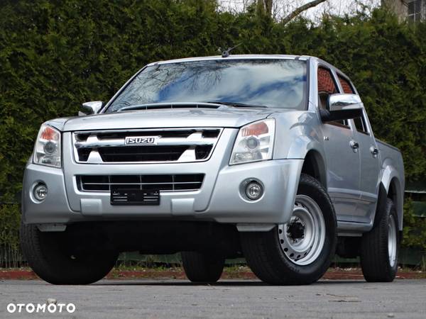 Isuzu D-Max 4x4 Double Cab Custom - 4