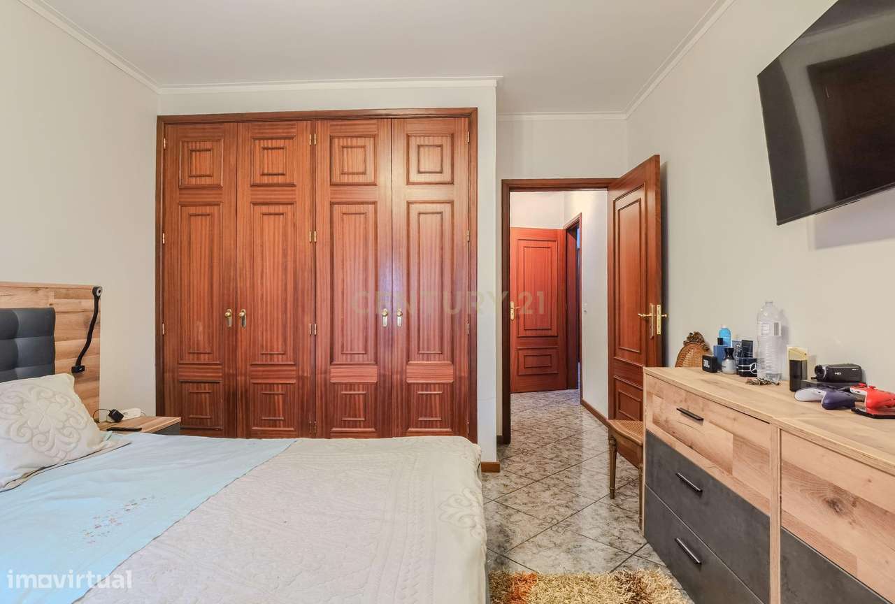 Moradia 4 frentes, T4 em Paiço, Lavra-19