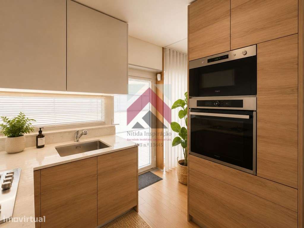 Moradia T4 Geminada em Aradas-5