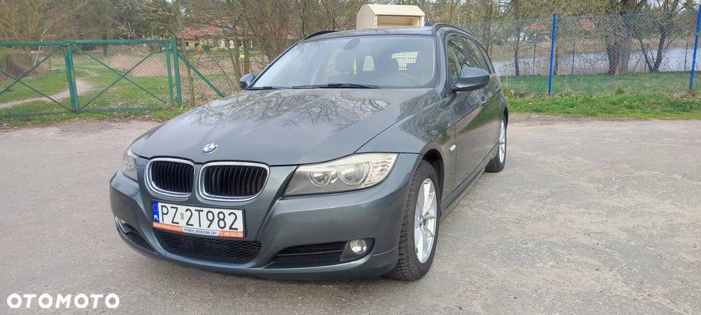 BMW Seria 3 316d - 1