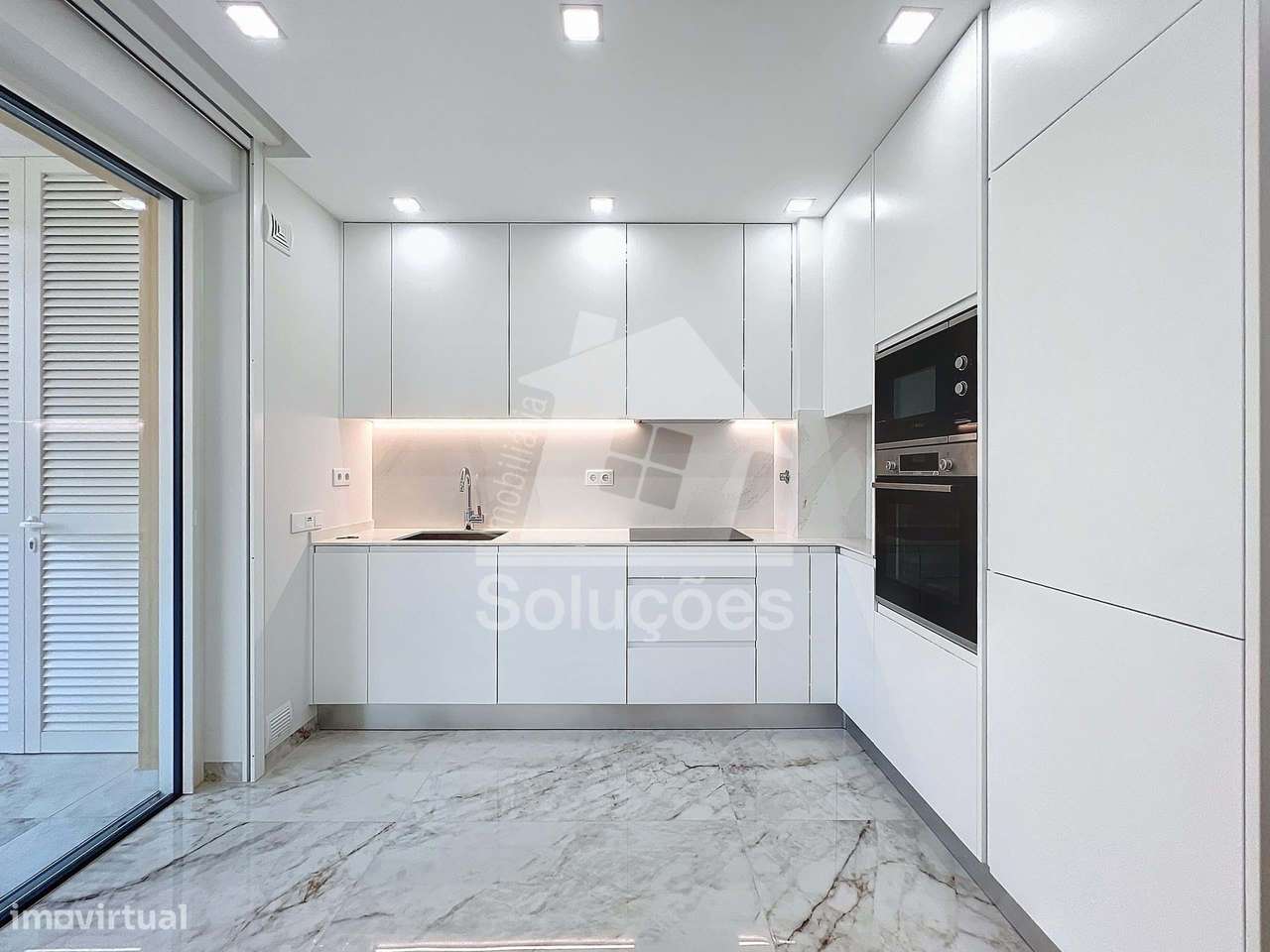 Excelente Apartamentos T2 localizado em Lagos, com Excelentes Acabamen - Grande imagem: 5/20