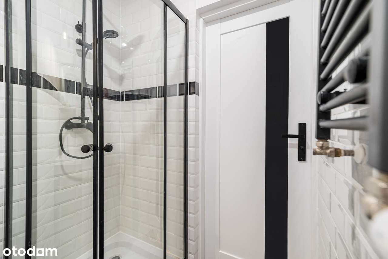 54 m2, 3 pokoje. Po remoncie. Bez prowizji! Piękna kamienica! Balkon-7