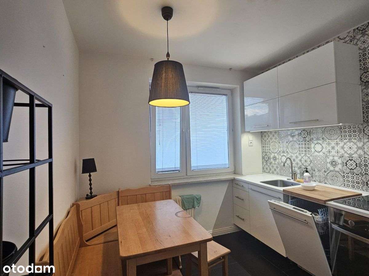 Rajska Jabłoń-2pokoje,balkon,garaż-0