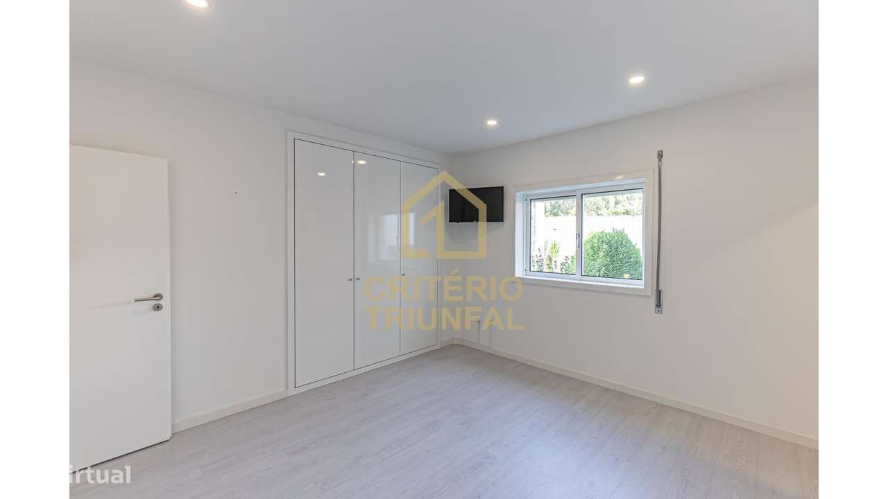 Apartamento T3 em Perozelo-15