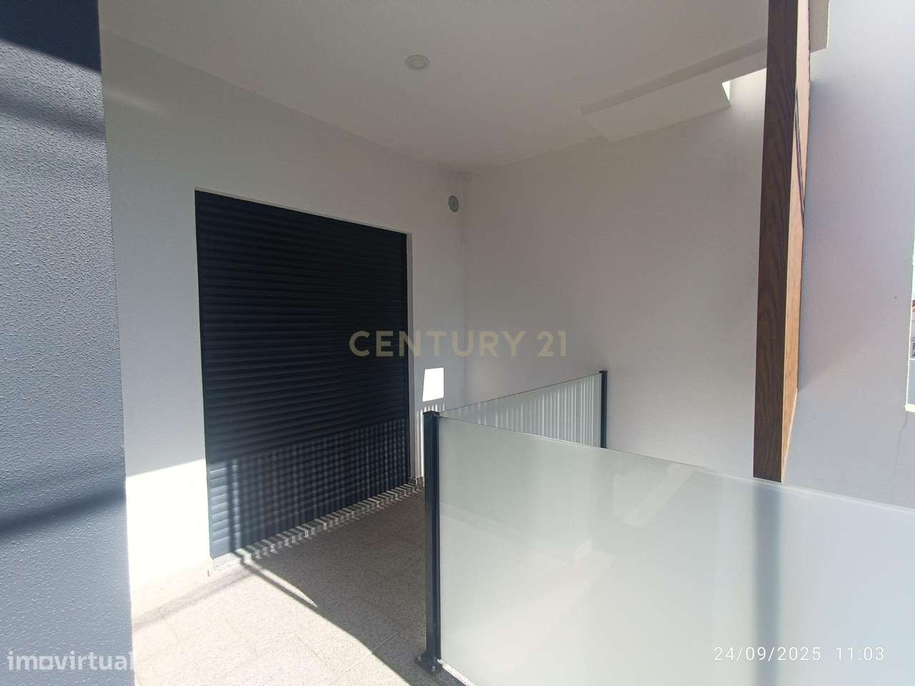 Moradia em Banda Nova T2+3 em Corroios, Seixal - Grande imagem: 4/38