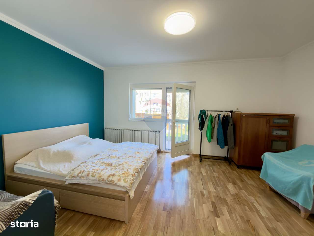 Casă / Vilă 8 camare cartier Beverly Hills Sanmartin-11