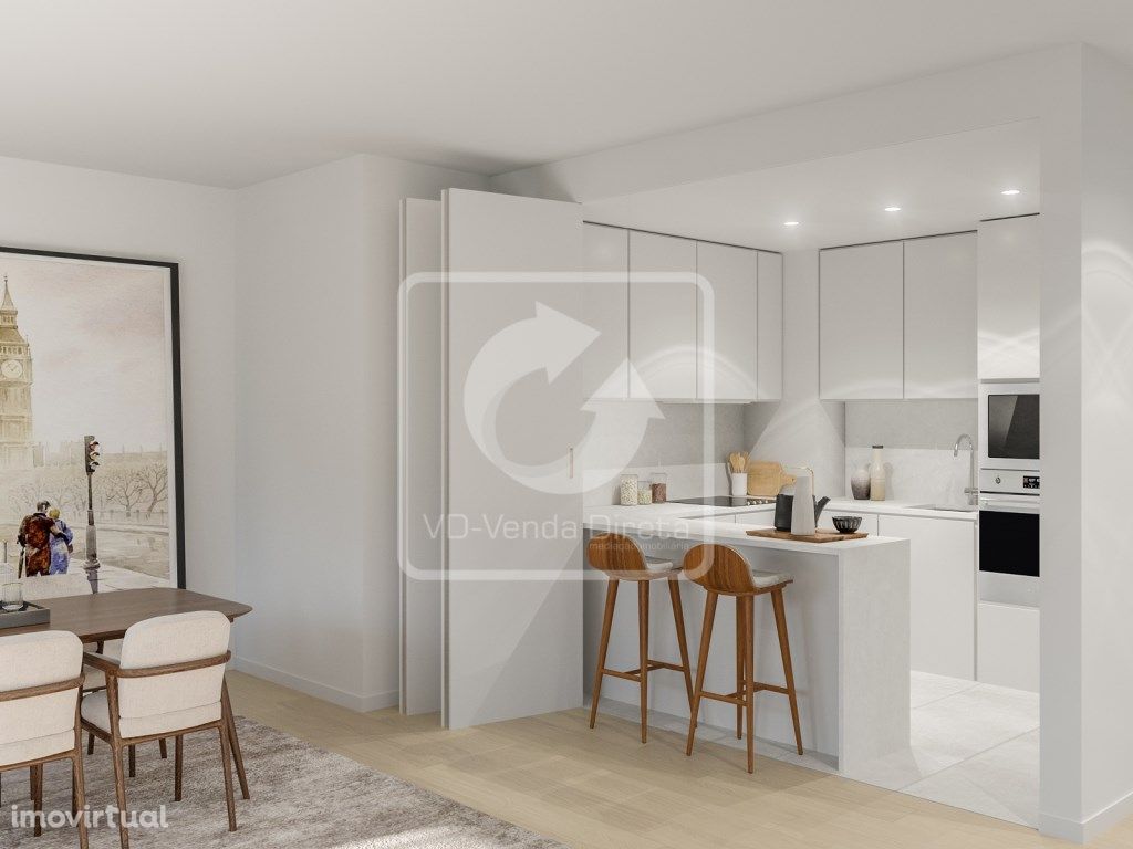 Apartamento T2 com 2 Quartos e Varanda - Panorama Setúbal