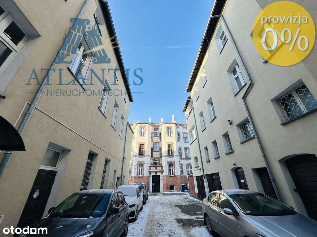 2 przestronne pokoje z dodatkową antresolą-0