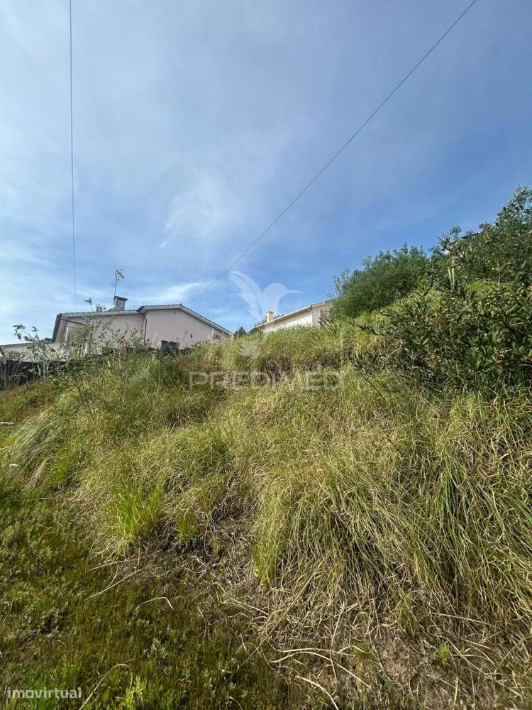 Terreno Urbano com 235m² Oliveirinha, Aveiro - Grande imagem: 4/4