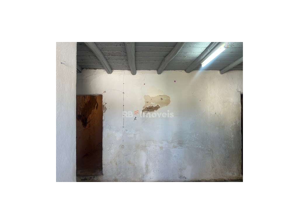 Casa de Aldeia no Centro Histórico de Monte da Pedra-6