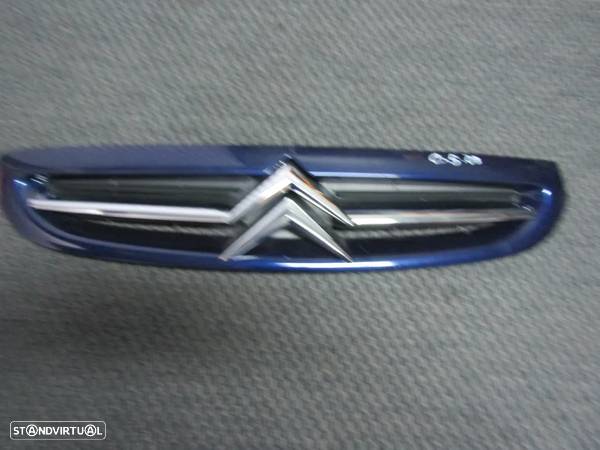 Emblema cromado Citroen C5 ano 2003(original) - 1