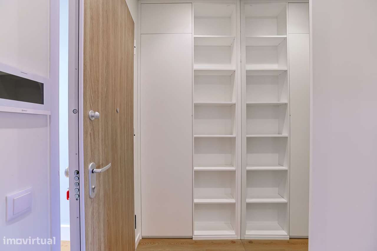 Apartamento T0, Braga, Braga, Braga (Maximinos, Sé e Cividade) - Grande imagem: 4/30