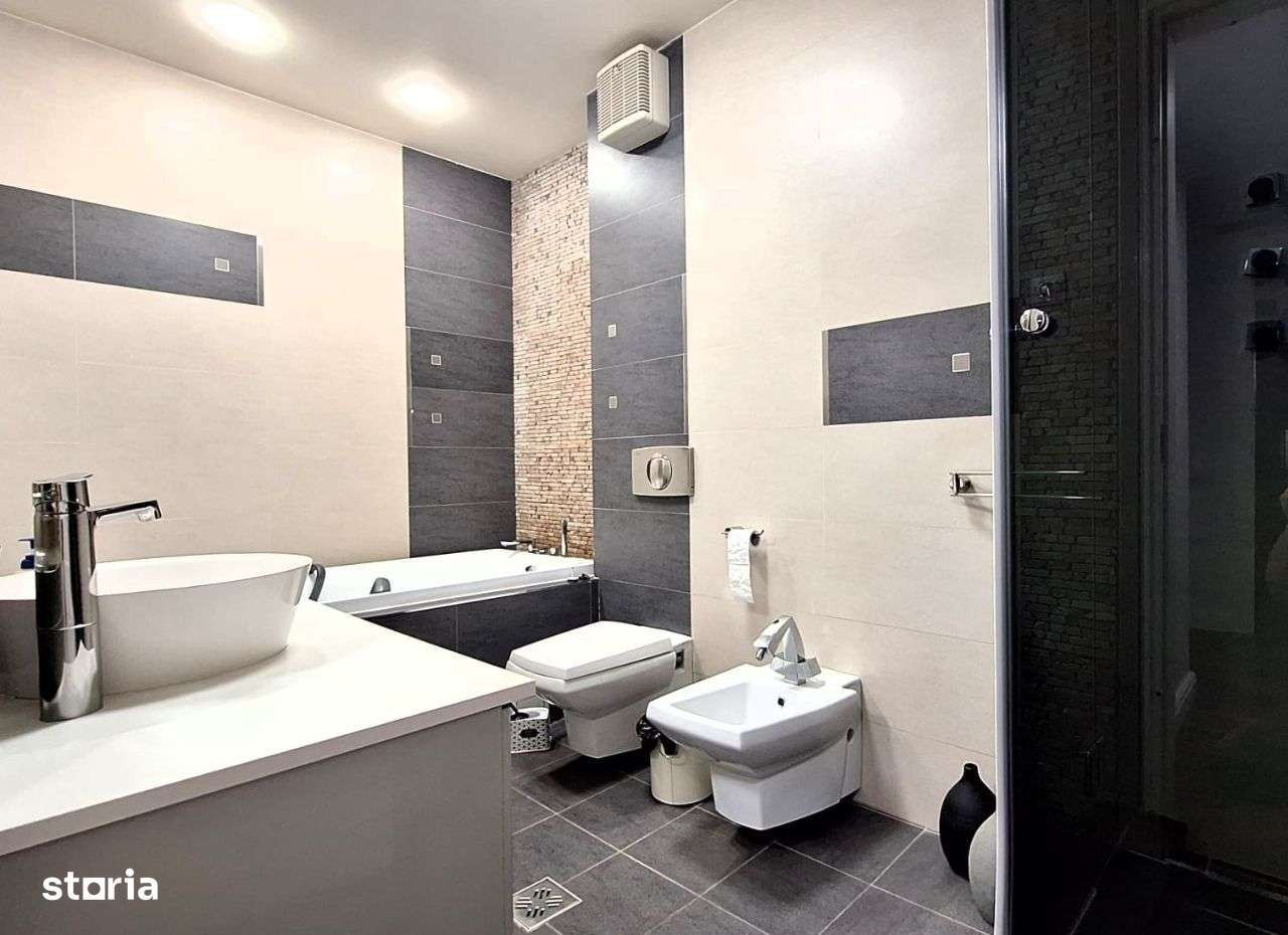 Apartament 4 camere, premium, piscina, parcare, comision 0%-9