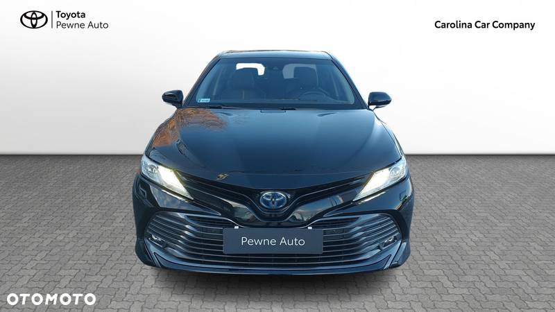 Toyota Camry - 5