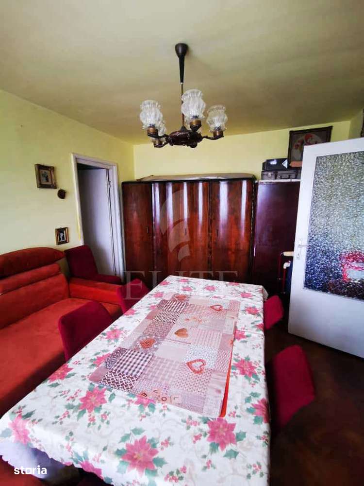 Apartament 3 camere în zona COLINA - Imagine principală: 2/6