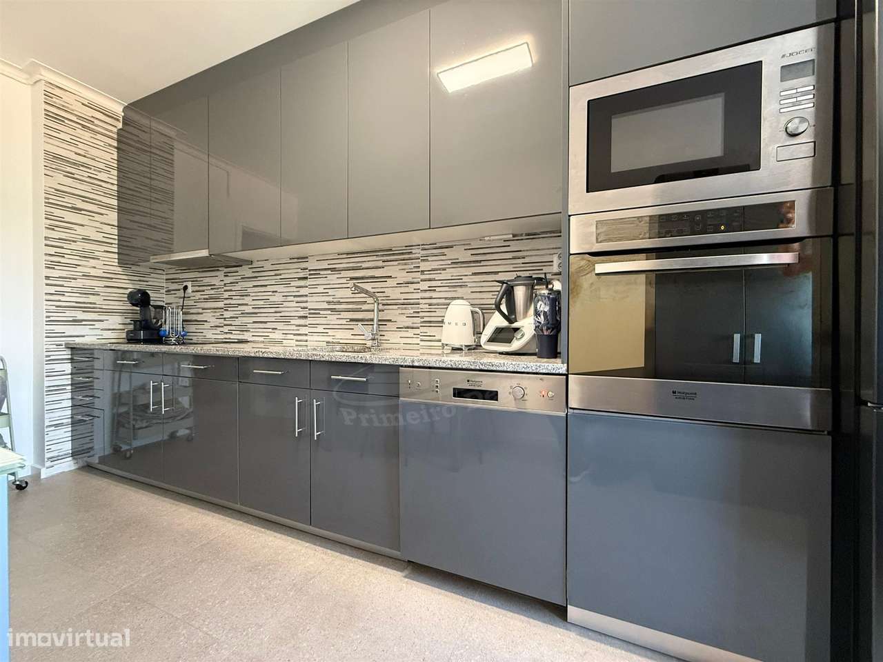 Apartamento T3 Totalmente Remodelado em Ferreiros, Braga - Grande imagem: 5/23