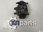 Alternador Usado HYUNDAI H-1 (A1) 2.5 TD REF. MOTOR D4BH - 1