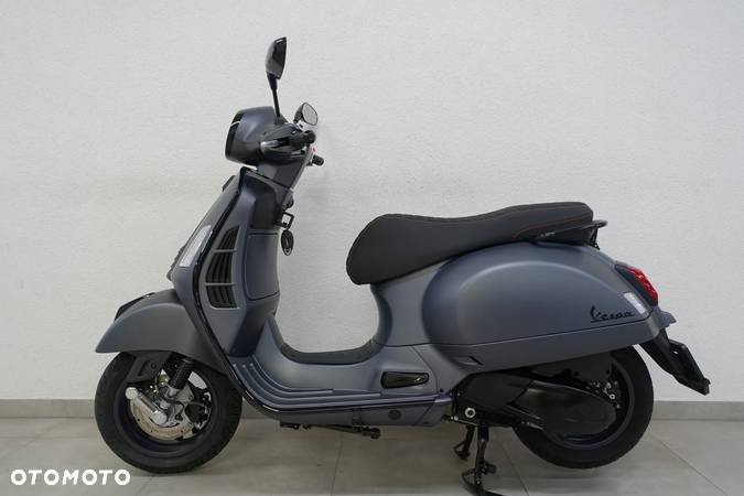 Vespa GTS - 6