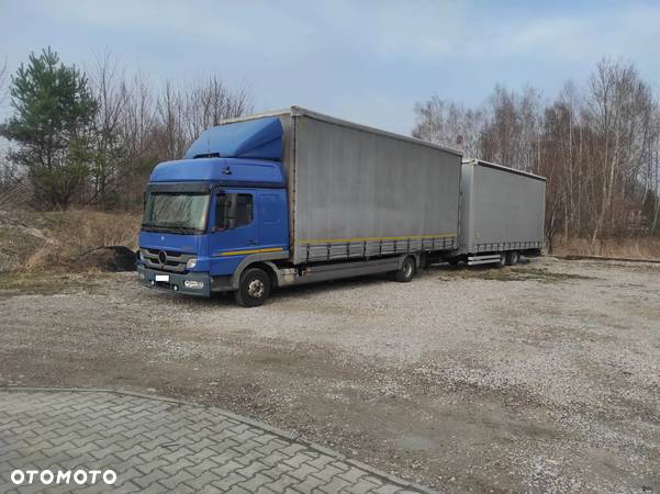 Mercedes-Benz Atego 822 z przyczepą - 1