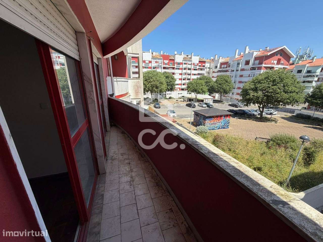 T2 espaçoso com Lareira, Varanda e Garagem - Algueirão-15