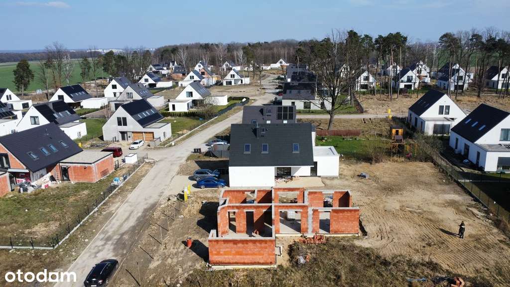 Dom Leśnaj Ostropa | Działka 837m² | Projekt typ A-10