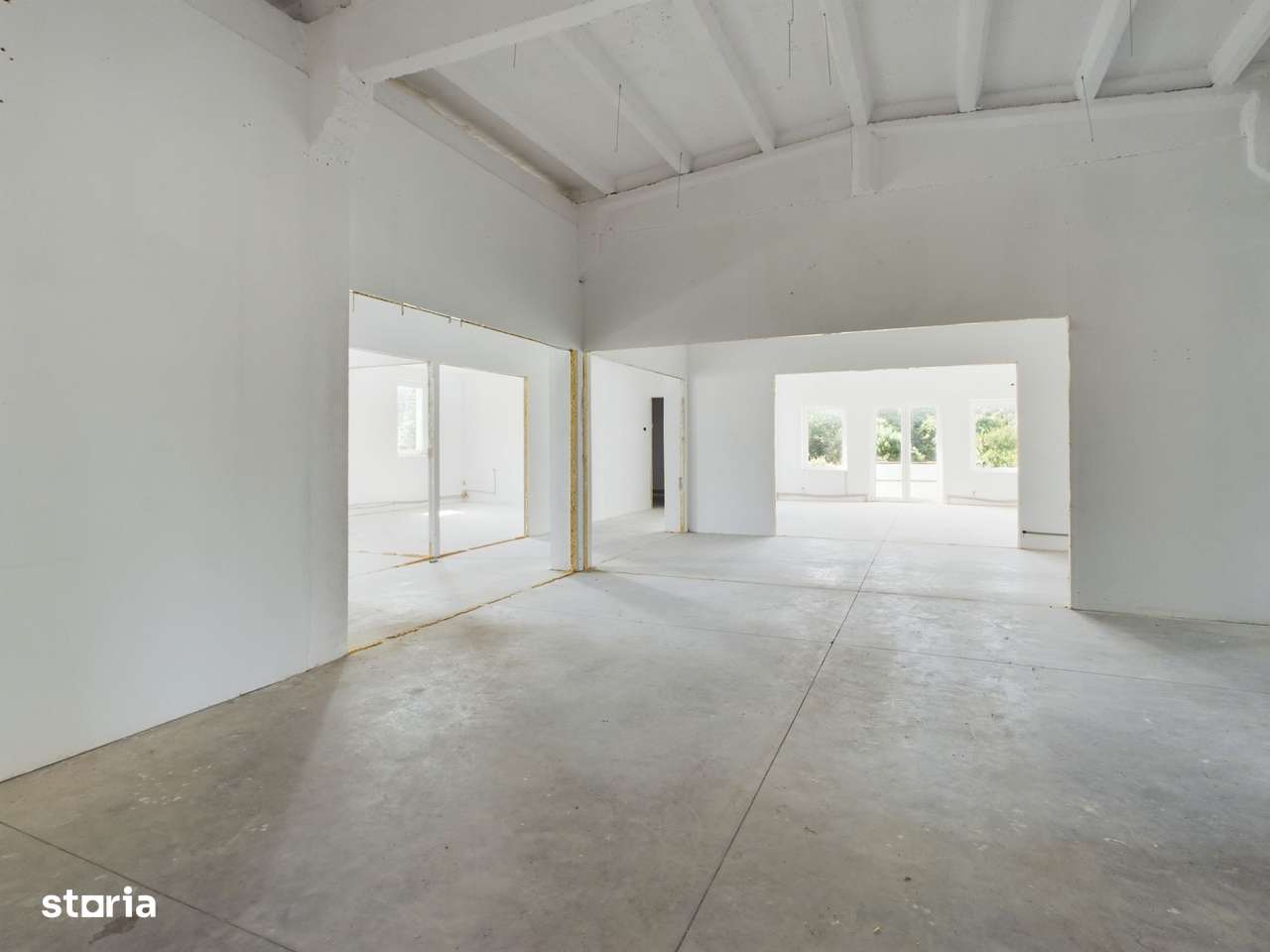 Hală de închiriat 360mp Calea Bodrogului - Imagine principală: 1/9