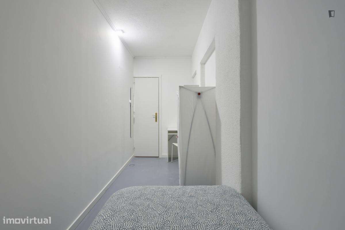 Quarto - localizado em Alvalade Lisbon - Grande imagem: 5/47