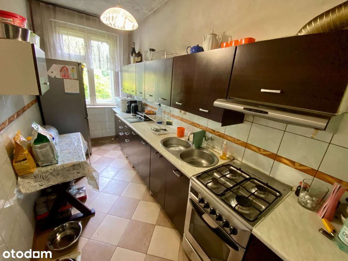 Dom dwurodzinny na przestronnej działce w centrum. - Pełny obrazek: 4/6