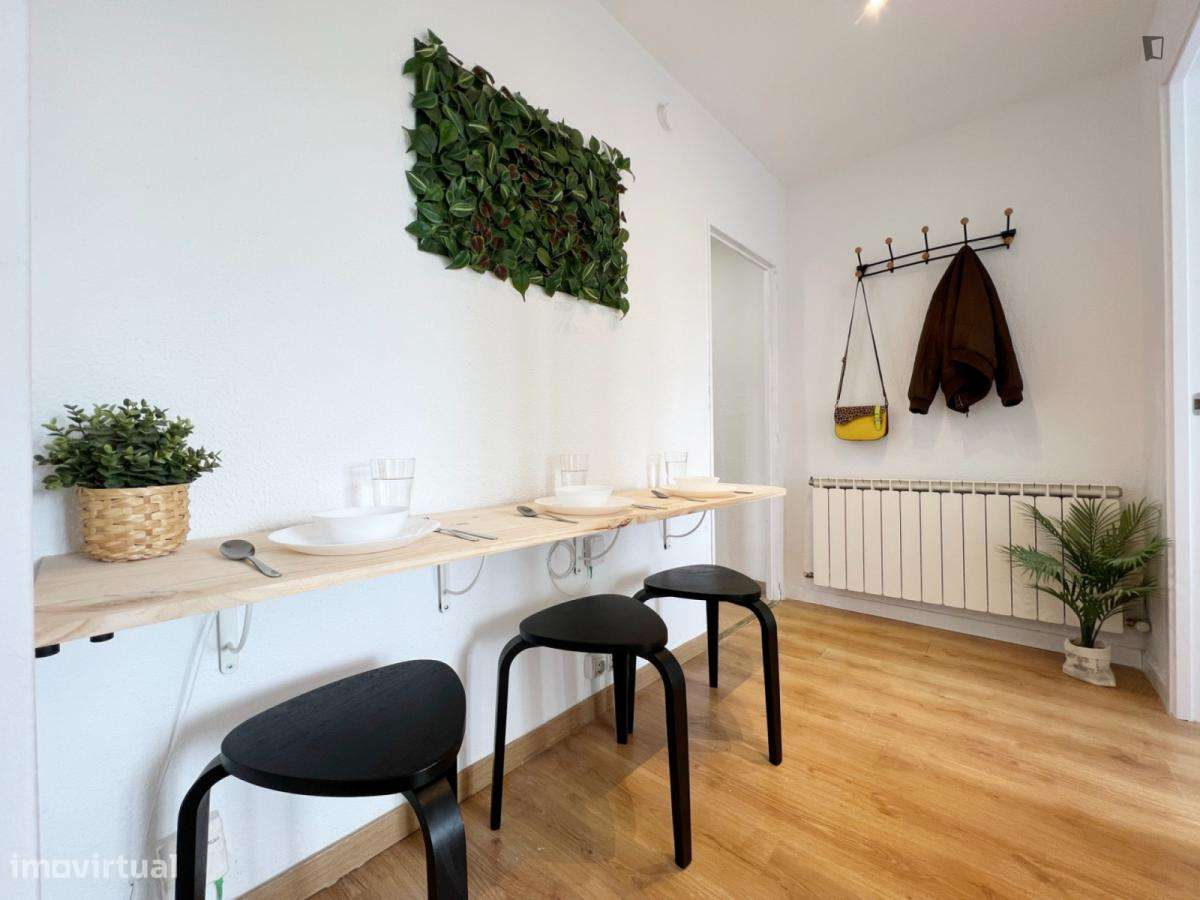 Quarto - localizado em Saldanha Lisbon - Grande imagem: 2/10