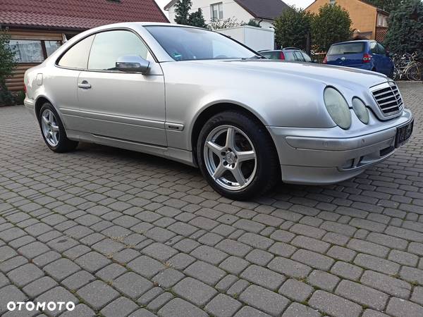 Mercedes-Benz CLK 200 Kompressor - 5