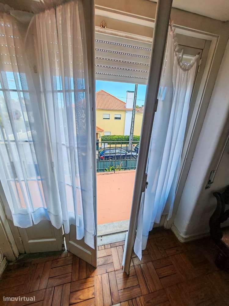 Moradia em bairro calmo de moradias - São João Estoril-41