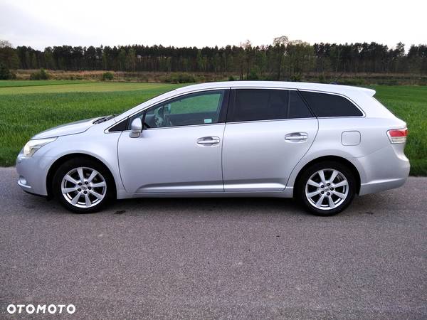 Toyota Avensis - 3