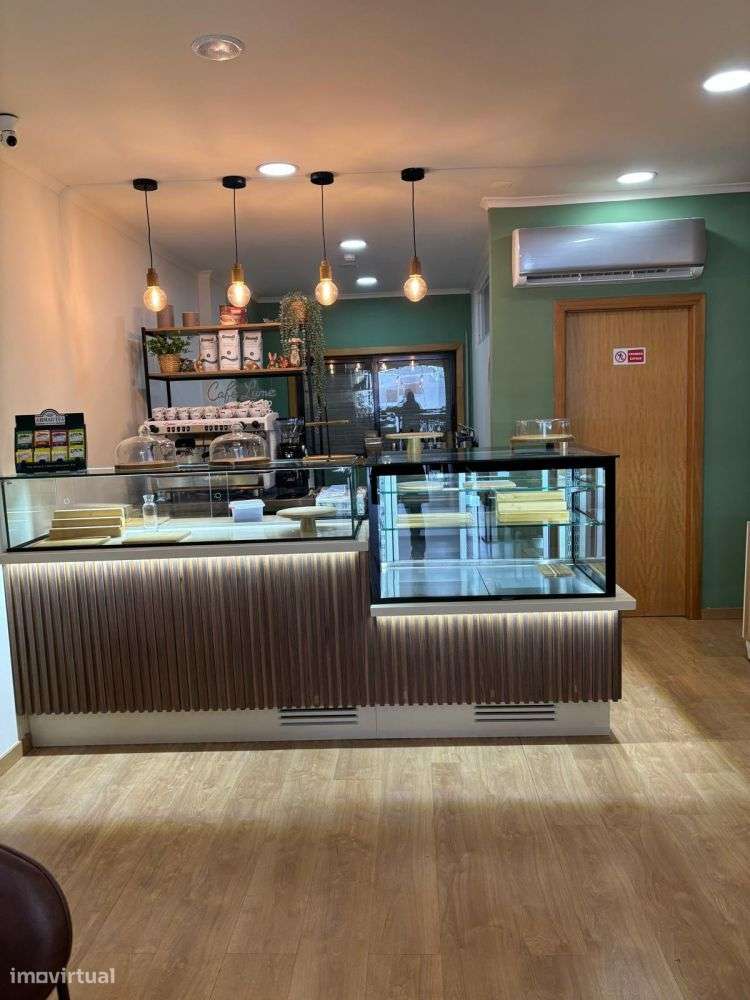Excelente Oportunidade de Cafe Gourmet no Centro da Maia-6