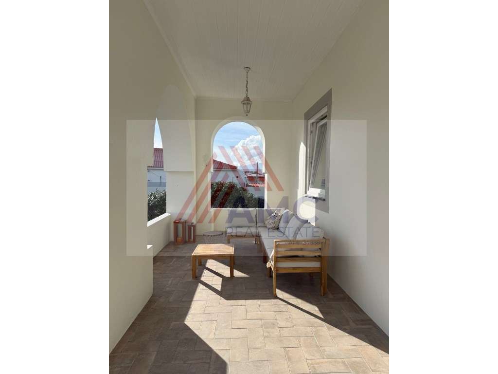 MORADIA T6 NO CENTRO DA VILA DA MADALENA - Grande imagem: 5/35