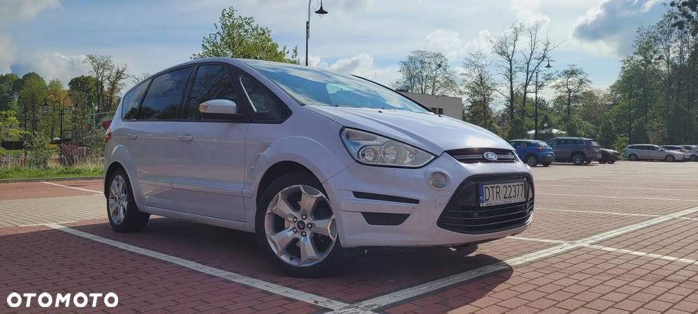 Ford S-Max 2.0 TDCi DPF Trend - 1