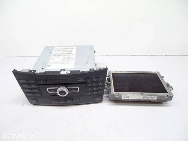 Mercedes E W212 Radio nawigacja 2129005514 - 1