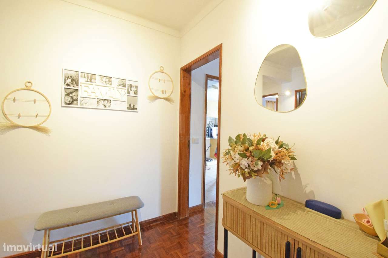 T2 - em bairro à Entrada da Covilhã - Grande imagem: 4/21