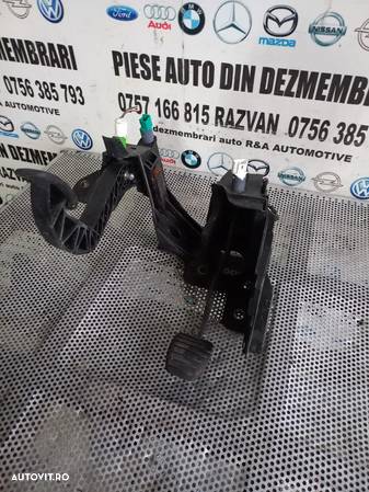 Pod Pedalier Pedala Frana Ambreiaj Suport Pedale Opel Movano Renault Master 3 2.3 Dci Euro 5 Motor M9T - Dezmembrari Arad - 2